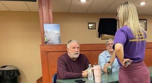 Rock Island workers, local politicians call for increased wages and tax reform