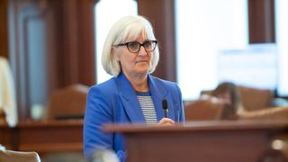  Amid artificial intelligence explosion, lawmakers debate best path to regulate 