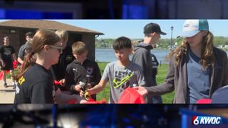  Riverdale students give back to community on Earth Day, National Volunteer Week 