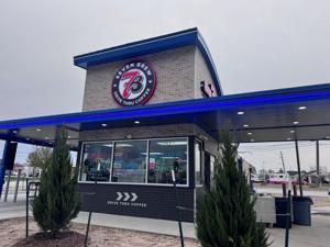7 Brew coffee shop in Bettendorf to hold grand opening on Monday