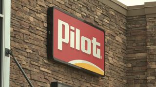  Pilot travel center celebrates remodel of Walcott location with $10,000 donation to Durant School District, pledges commitment to community 