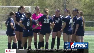  Ranked Pleasant Valley and Linn Mar draw 