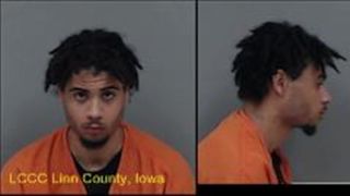 Davenport man pleads guilty to 2 federal firearm charges