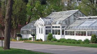 Make a positive impact at Friends of Long View Park's spring clean-up