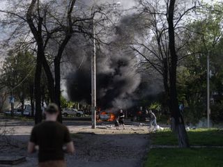 Zelenskyy slams Russia as strikes kill 22 in Ukraine before announced ceasefire