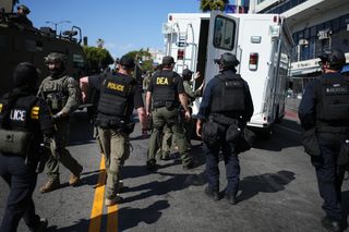 Federal authorities arrest 18 for alleged drug distribution around Los Angeles park
