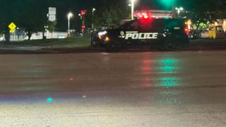  Crews respond to Davenport 2 vehicle crash 