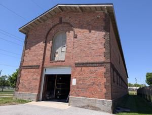 Davenport School District will demolish a pair of buildings dating back to WWI
