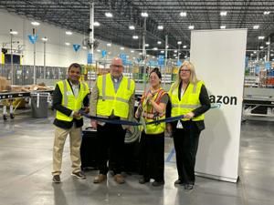 Amazon cuts the ribbon on its last mile facility in Davenport