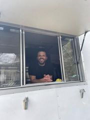 Pasquale's Pizzeria opens food trailer after restaurant fire