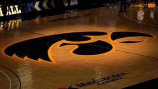  Iowa Athletics buys NCAA court to replace Carver-Hawkeye Arena flooring