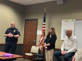 QC community meeting discusses how to respond to local ICE activities
