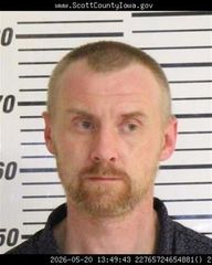 Bettendorf man arrested after alleged rifle sale to undercover agent
