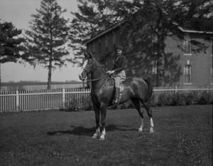 Memories of Muscatine: Maple Grove Saddle Club