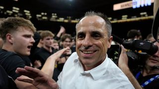 Coaches from Iowa Hawkeyes coming to Muscatine Thursday for I-Club event