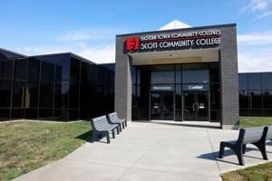 EICC keeps tuition flat; Black Hawk College approves increase