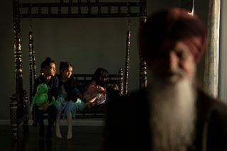 In Ohio, the Sikh community passes traditions to the next generation