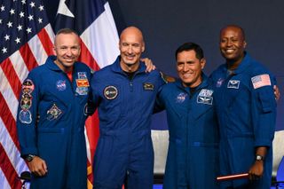NASA names 4 astronauts on the 'highly complex' Artemis III lunar training mission