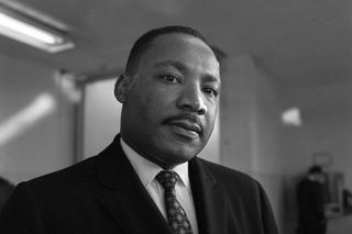 Friends of MLK selects artist for mural at MLK Interpretive Canter, Davenport
