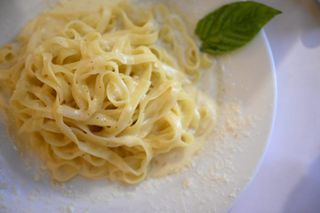 Alfredo sauce sold in Iowa, Illinois, other states recalled over salmonella concerns