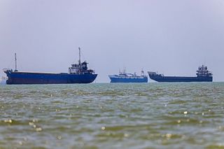 U.S. lifts blockade on Iranian ports as 60-day clock for a final deal starts ticking