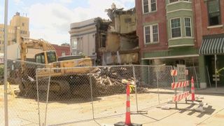 Muscatine reception center set up to help those affected by 2nd Street evacuations