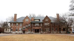 Rivermont Collegiate to pilot AI program this fall