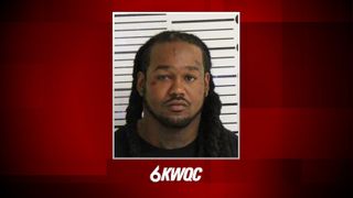  Davenport man charged after allegedly hitting squad car, injuring officers