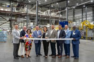 KENT WORLDWIDE celebrated grand opening of the World’s Best Cat Litter manufacturing facility