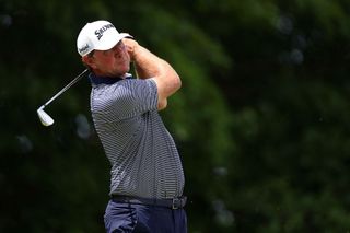 Lucas Glover, Lee Hodges tied for John Deere Classic lead