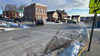  Driver charged in crash outside elementary school in Dubuque that injured child, mother