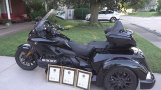  Bettendorf woman rides to world record