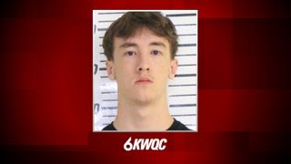  Davenport man charged with sexual abuse of minor, possession of child exploitation material