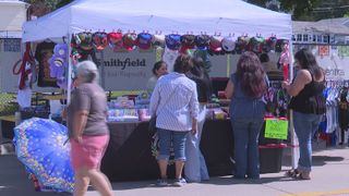  Mercado on Fifth bounces back with packed crowds after weather postponement