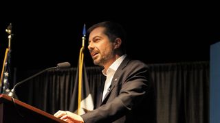  Buttigieg calls to abolish Electoral College; Iowa Democrats optimistic for midterms