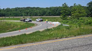 Semi loses part of load on I-80 LeClaire offramp