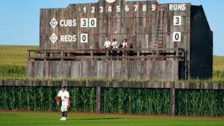  Deere presenting sponsor of Field of Dreams game