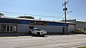 Aledo Auto and Farm looking for new owner