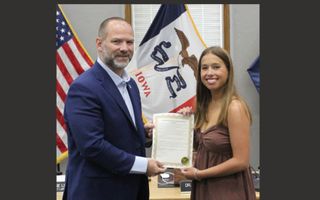 City of Muscatine honors lifeguards
