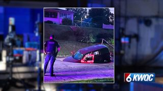  Vehicle goes in sinkhole after water main break, Davenport aldermen says