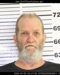 LeClaire man charged with two counts of sexual exploitation of a minor