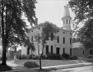 Memories of Muscatine: Ralph J. Wittich Funeral Home