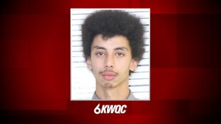  Des Moines man charged after driving off with missing Davenport children