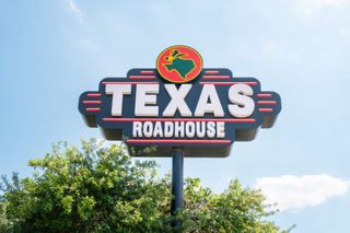 Texas Roadhouse opening Moline restaurant