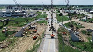 Gateway Bridge takes shape over Middle Road