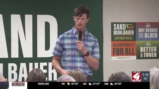 Iowa governor’s race puts term limits debate in spotlight