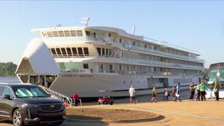 American Serenade will dock in Muscatine