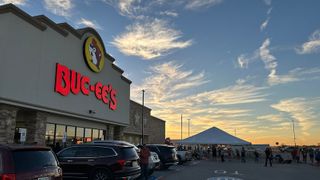  Buc-ee’s eyes its first Iowa location