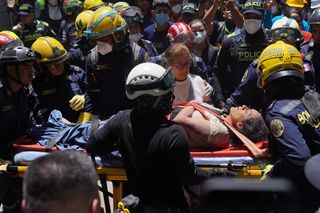 Earthquake response strains Colombia's new government and rescuers