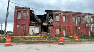  Part of East Moline building collapsed, fire officials say